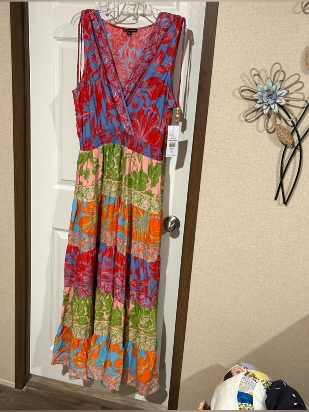 Vibrant Multi-Color Tiered Maxi Dress xl